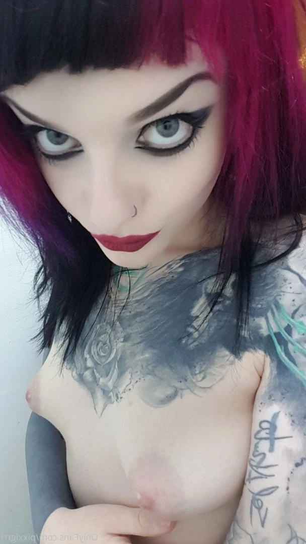Pixxi [ pixxigrrl ] Onlyfans leaked photo 2315177 on Hotleaks.tv