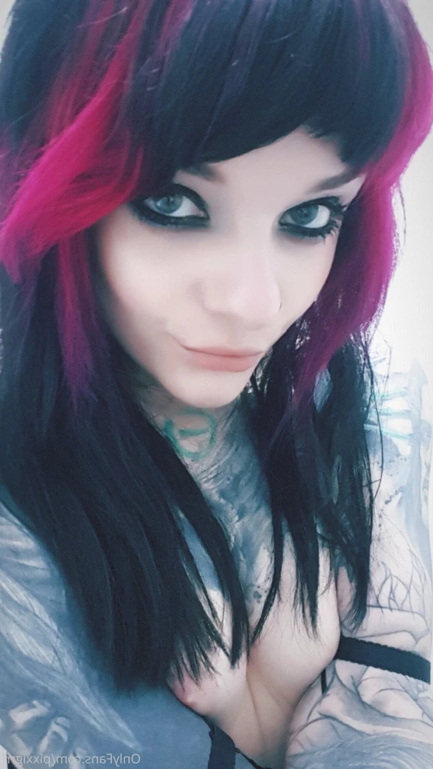 Pixxi [ pixxigrrl ] Onlyfans leaked photo 6246375 on Hotleaks.tv