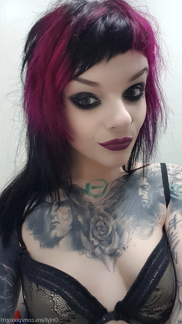 Pixxi [ pixxigrrl ] Onlyfans leaked photo 6246690 on Hotleaks.tv