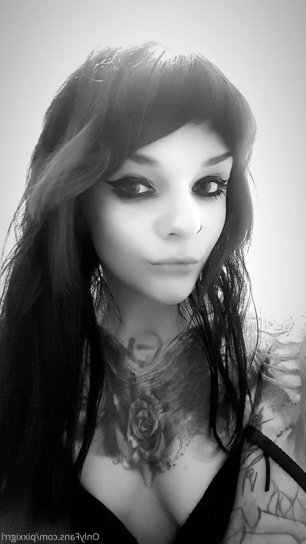 Pixxi [ pixxigrrl ] Onlyfans leaked photo 6246875 on Hotleaks.tv