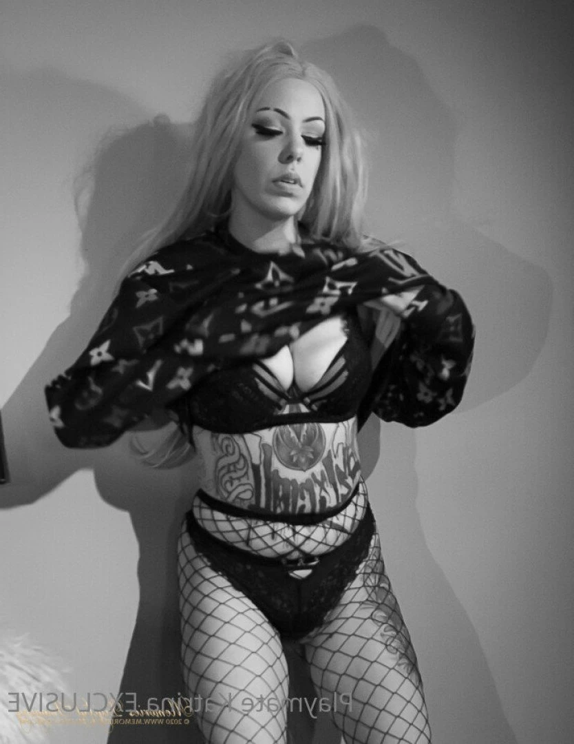 🇨🇦 sǫᴜɪʀᴛ ǫᴜᴇᴇɴ 💦 𝐒𝐄𝐗𝐓𝐈𝐍𝐆 [ playmatekatrina ] Onlyfans leaked photo 2298979 on Hotleaks.tv