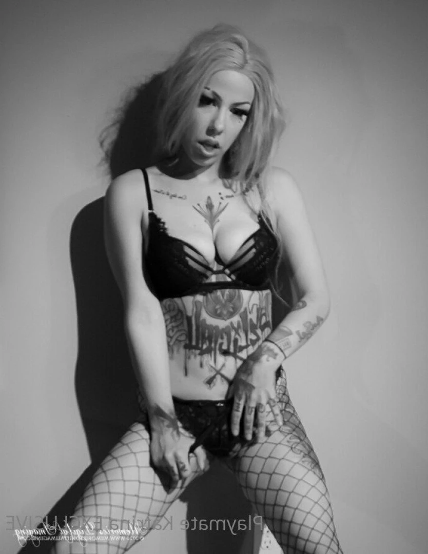 🇨🇦 sǫᴜɪʀᴛ ǫᴜᴇᴇɴ 💦 𝐒𝐄𝐗𝐓𝐈𝐍𝐆 [ playmatekatrina ] Onlyfans leaked photo 2299182 on Hotleaks.tv