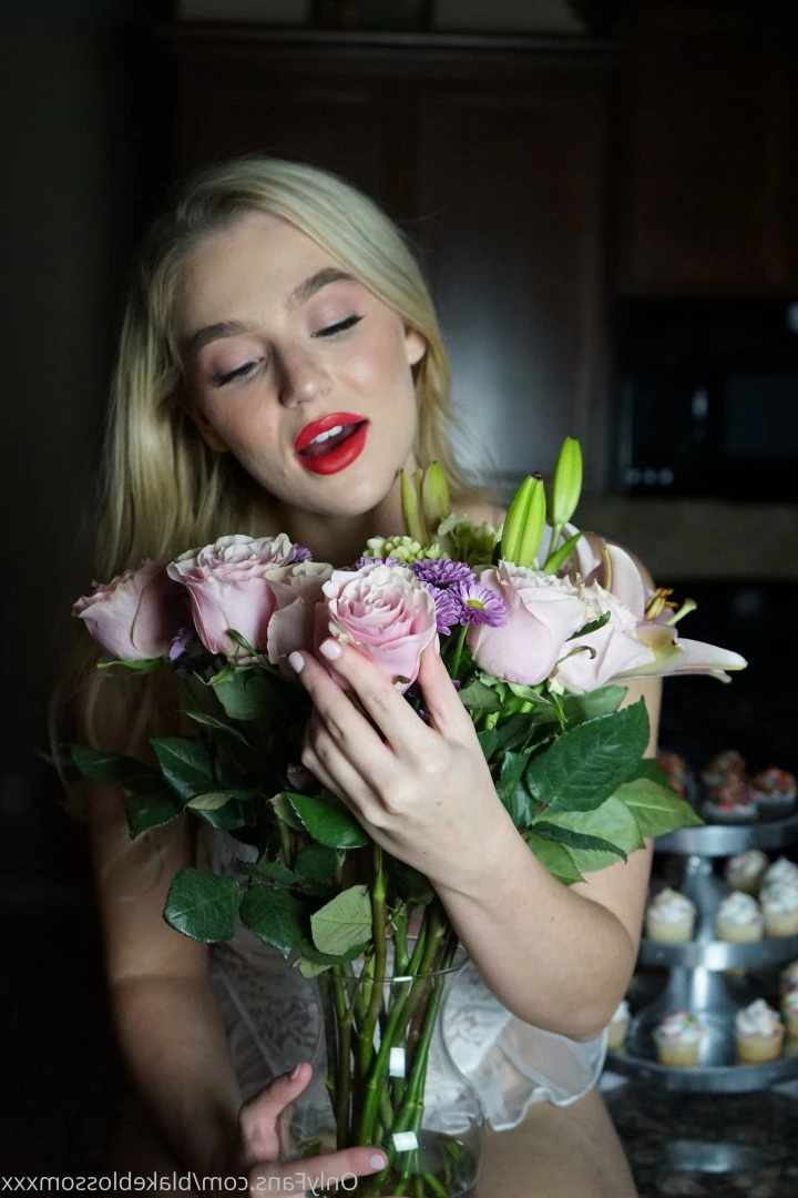 blake 🌸 [ blakeblossomxxx ] Onlyfans leaked photo 186602 on Hotleaks.tv