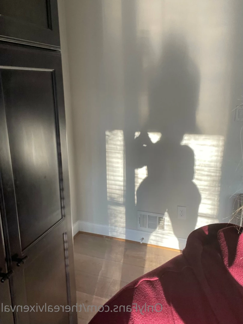 VixenVal [ therealvixenval ] Onlyfans leaked photo 12430173 on Hotleaks.tv