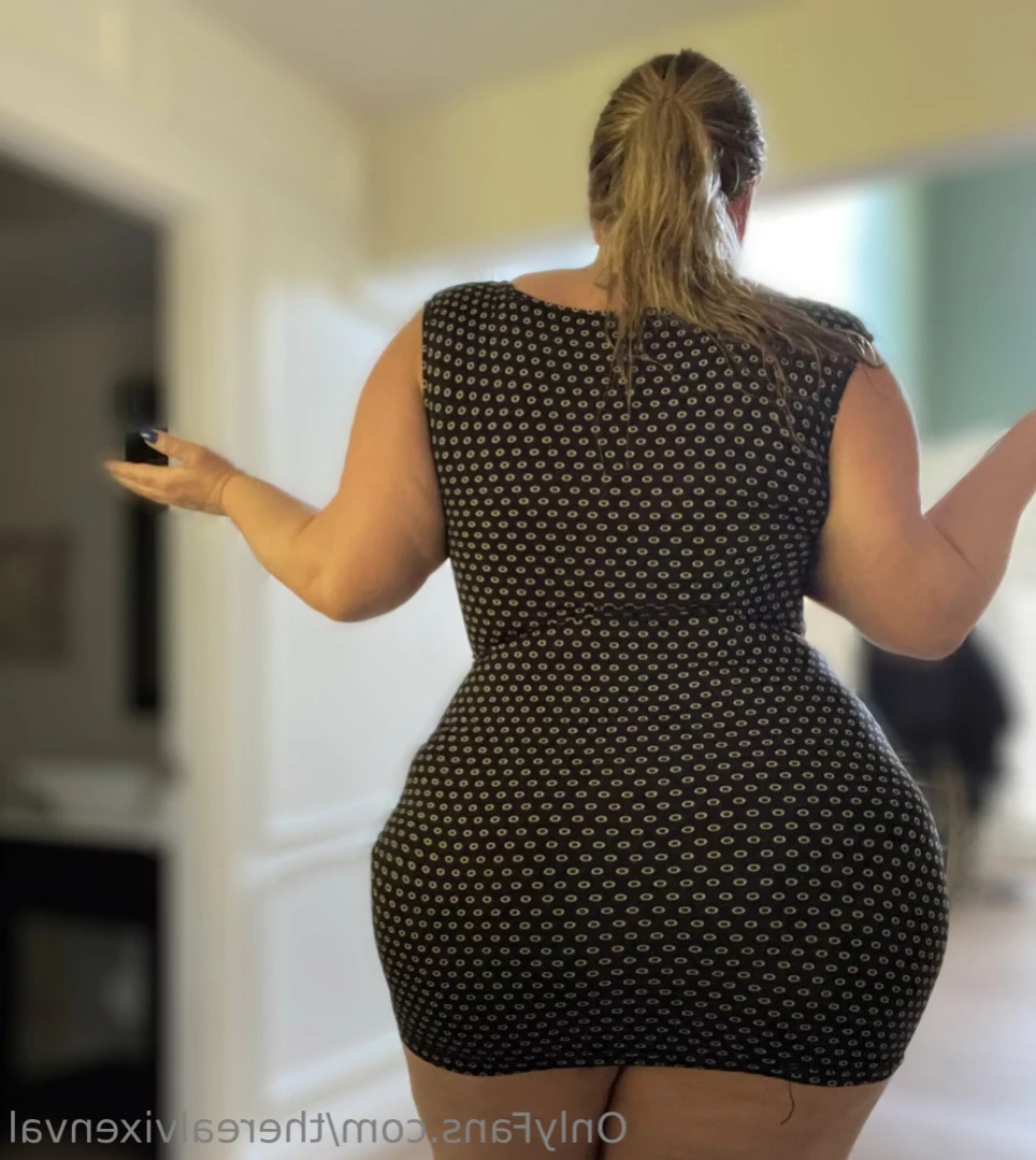 VixenVal [ therealvixenval ] Onlyfans leaked photo 14840275 on Hotleaks.tv