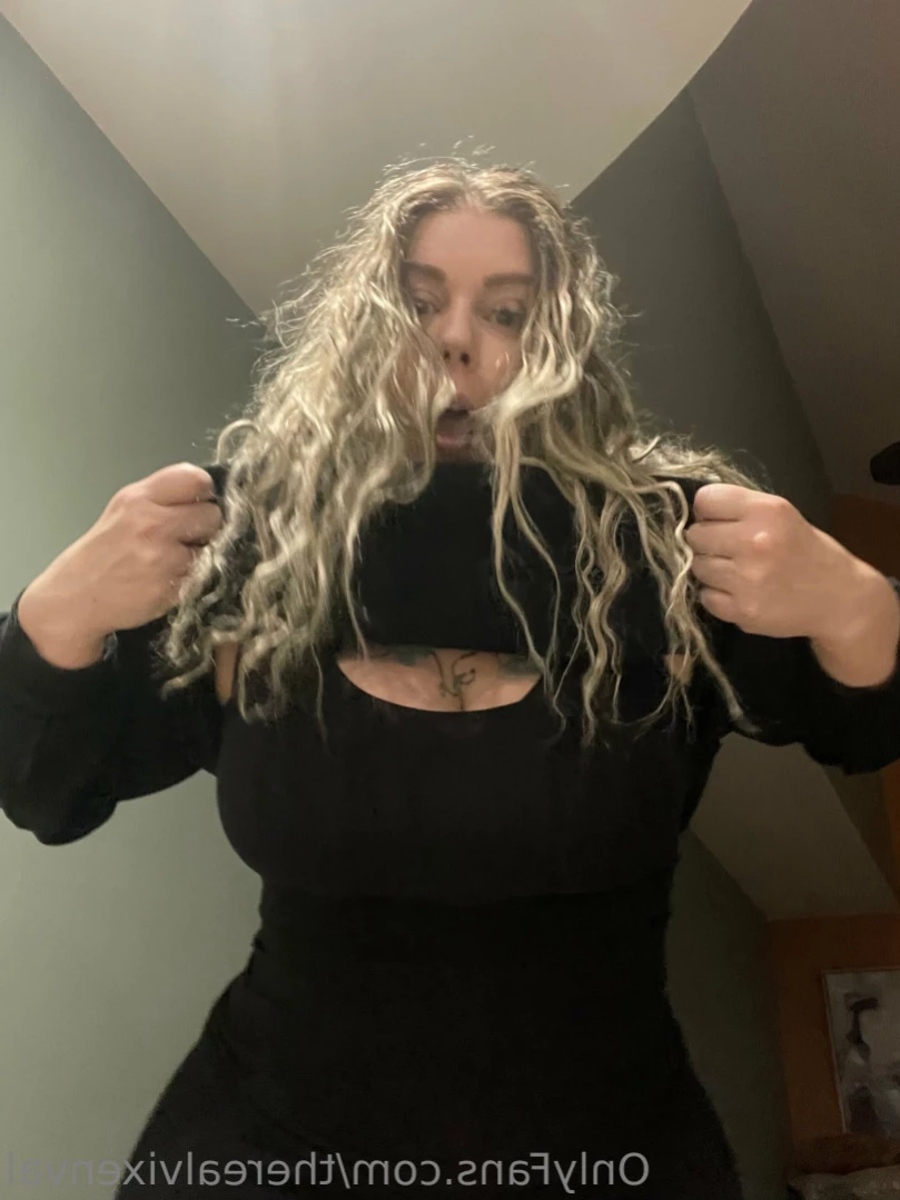 VixenVal [ therealvixenval ] Onlyfans leaked photo 15468960 on Hotleaks.tv