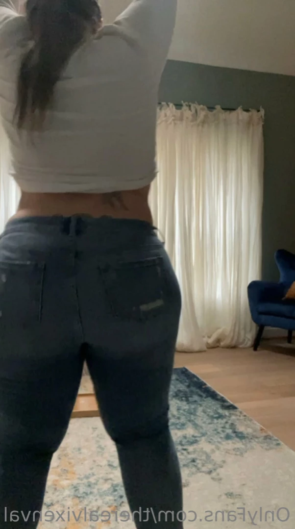 VixenVal [ therealvixenval ] Onlyfans leaked photo 15470381 on Hotleaks.tv