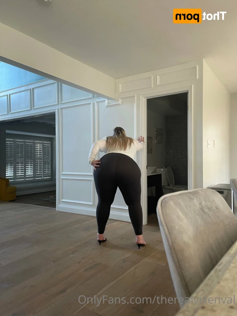 VixenVal [ therealvixenval ] Onlyfans leaked photo 15470631 on Hotleaks.tv