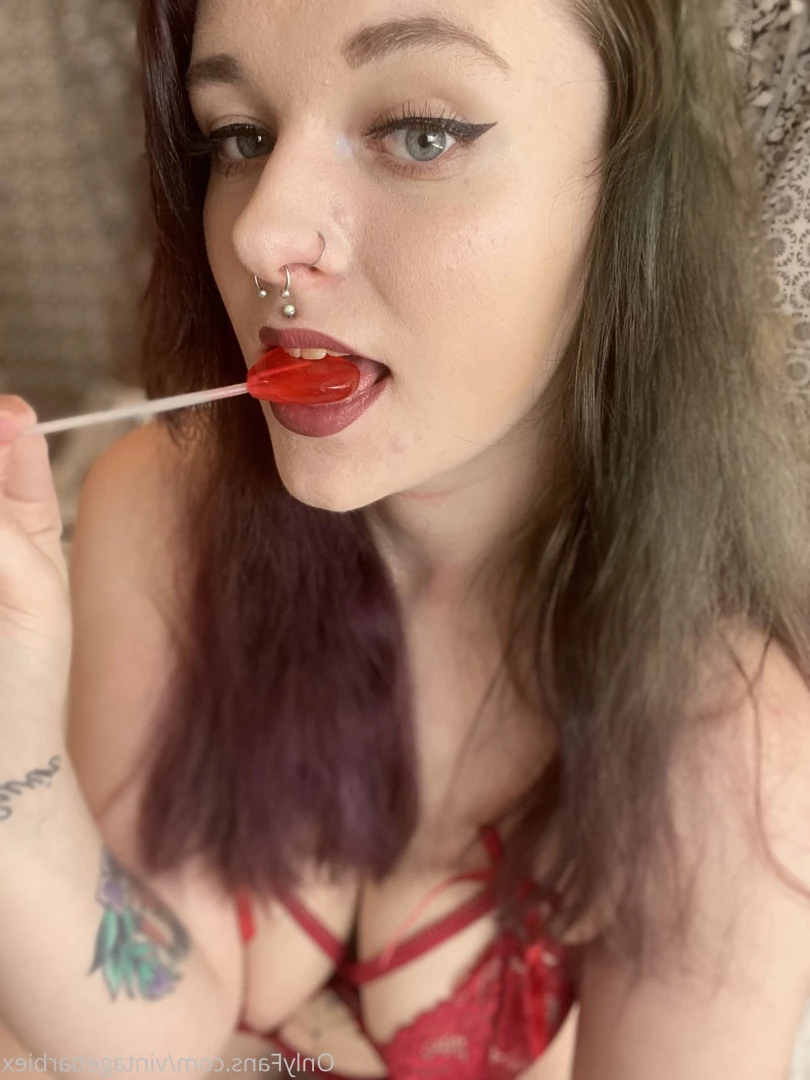✨ Liv TOP 1% 💋 [ vintagebarbiex ] Onlyfans leaked photo 6185504 on Hotleaks.tv