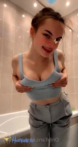 Lina [ yourr.lina ] Onlyfans leaked video 2807079 on Hotleaks.tv