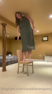 10673192