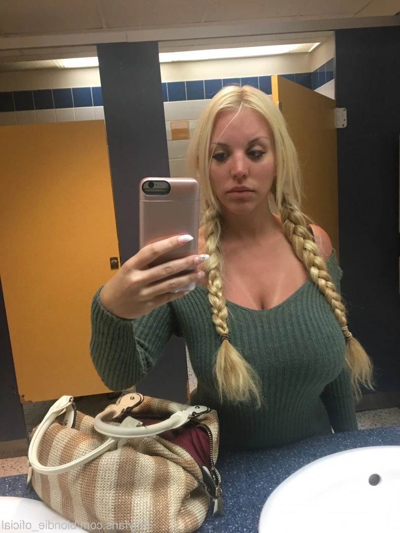 Blondie Fesser VIP [ blondie_oficial ] Onlyfans leaked photo 189867 on Hotleaks.tv
