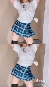 4827132
