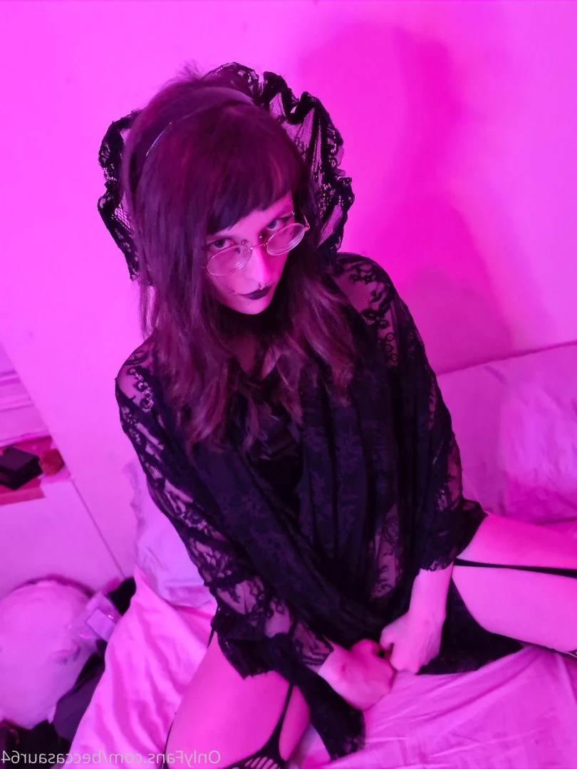 Rebecca [ beccasaur64 ] Onlyfans leaked photo 3640841 on Hotleaks.tv