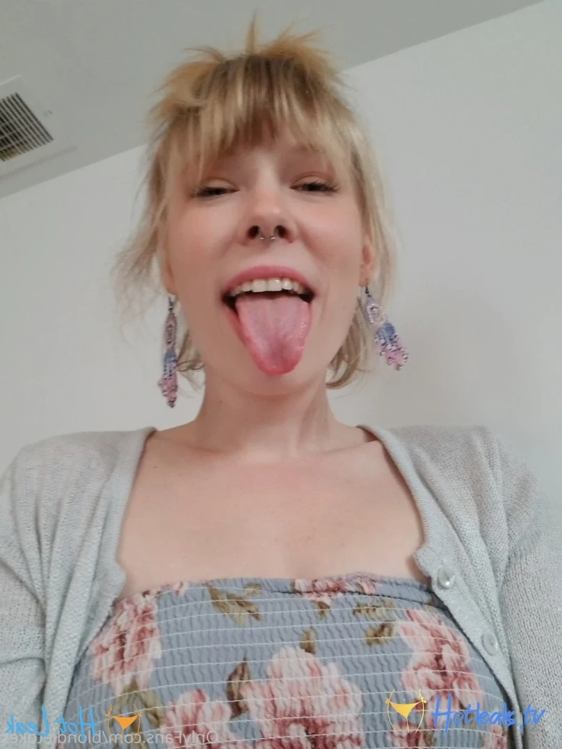 Blondie Blooms 🍑💦 [ blondieblooms ] Onlyfans leaked photo 11019631 on Hotleaks.tv