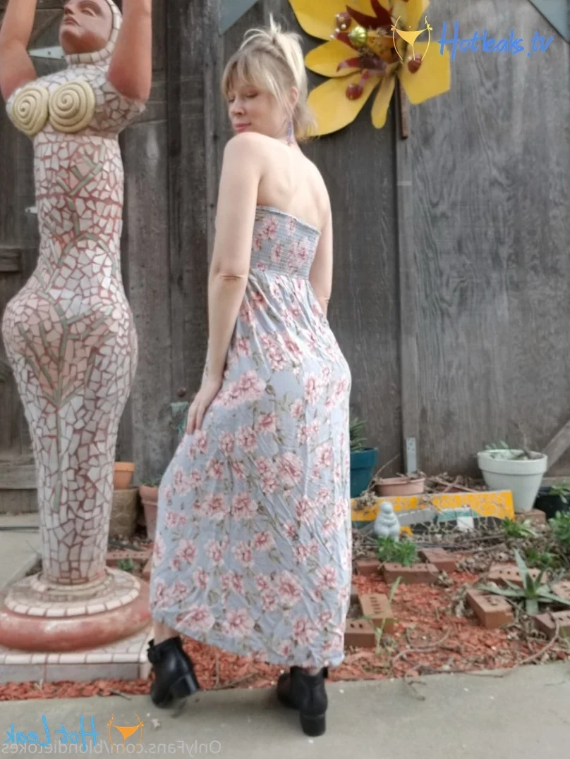 Blondie Blooms 🍑💦 [ blondieblooms ] Onlyfans leaked photo 12265691 on Hotleaks.tv