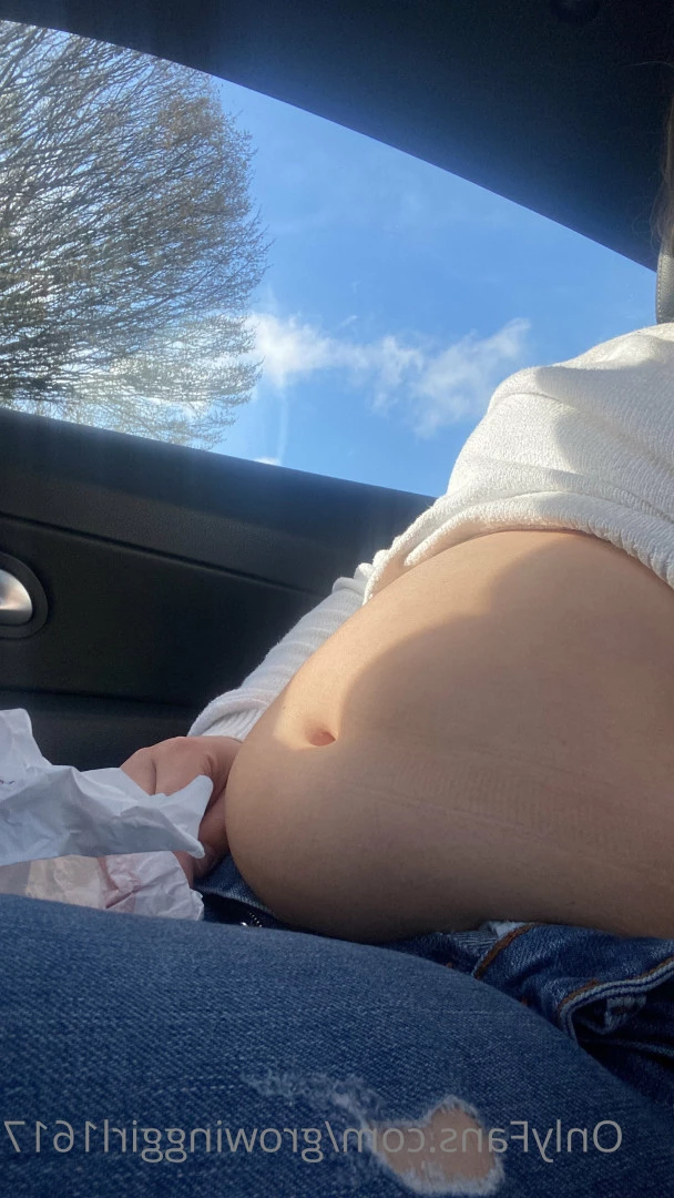 growinggirl1617 Onlyfans leaked photo 6100415 on Hotleaks.tv