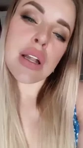 🌺KYLIE🌺 [ queen-kylie ] Onlyfans leaked video 18337937 on Hotleaks.tv
