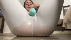 Redheadwinter FREE! [ redheadwinterfree ] Onlyfans leaked video 4829348 on Hotleaks.tv