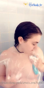 Lustfulgeek [ abbyandcourtney ] Onlyfans leaked video 2113778 on Hotleaks.tv