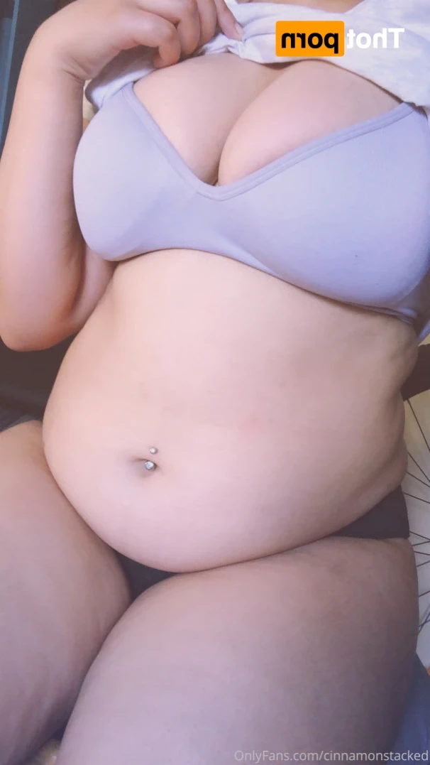 🍩 Miss Cinnamon 🍩 [ cinnamonstacked ] Onlyfans leaked photo 15479911 on Hotleaks.tv