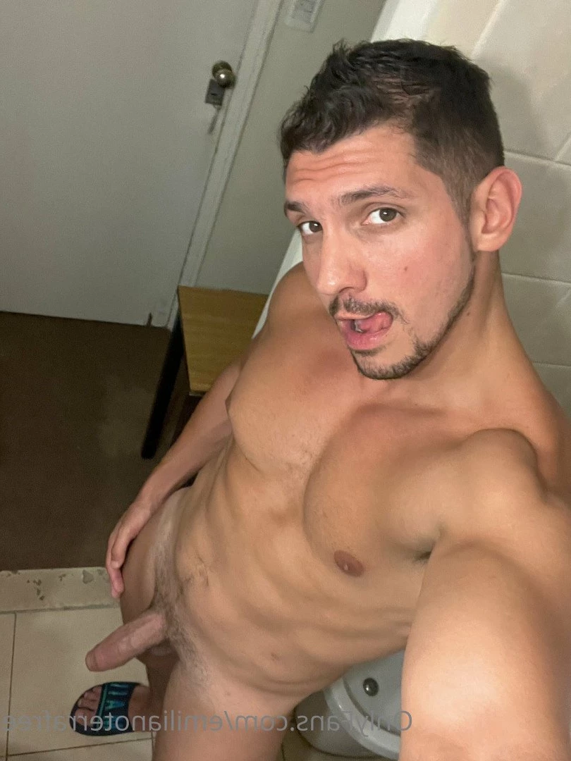 ¿Jugamos? 🍼 [ emiliano_terra ] Onlyfans leaked photo 2282380 on Hotleaks.tv