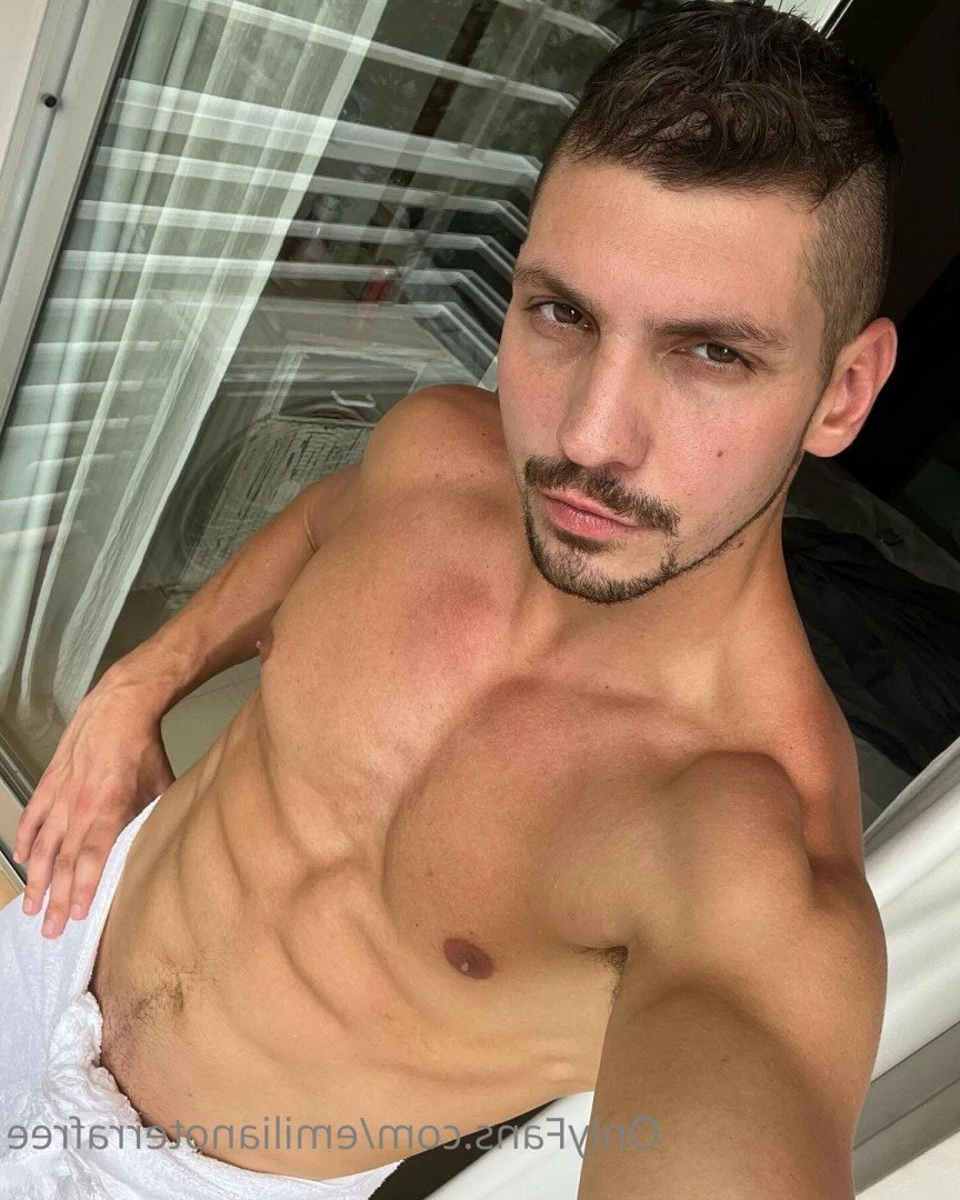 ¿Jugamos? 🍼 [ emiliano_terra ] Onlyfans leaked photo 2282457 on Hotleaks.tv