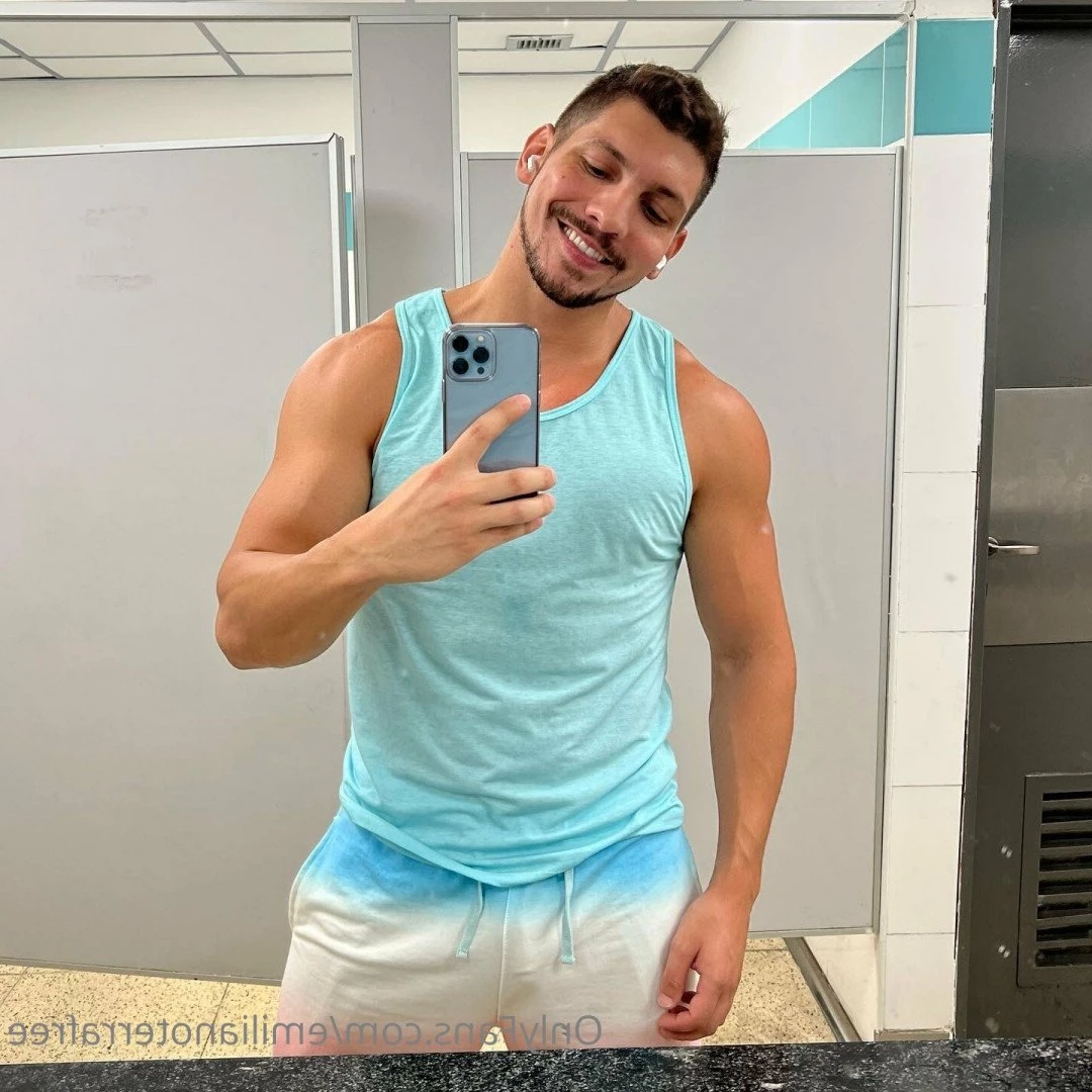 ¿Jugamos? 🍼 [ emiliano_terra ] Onlyfans leaked photo 2282499 on Hotleaks.tv