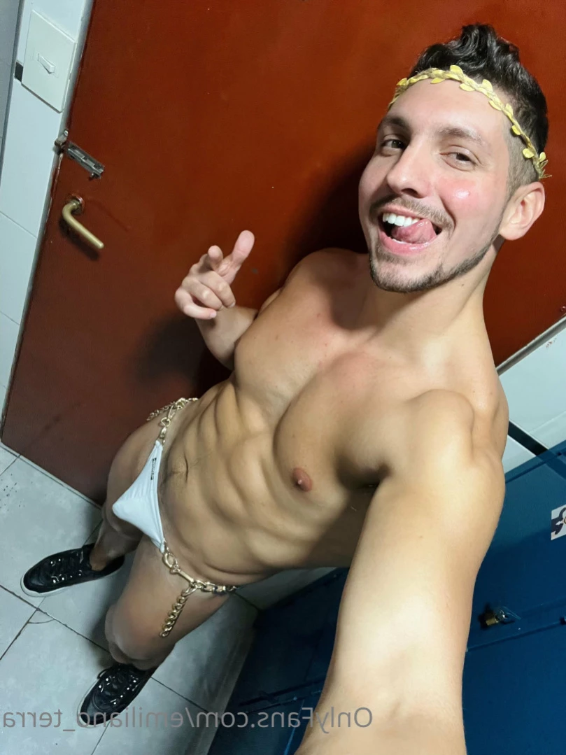 ¿Jugamos? 🍼 [ emiliano_terra ] Onlyfans leaked photo 15479854 on Hotleaks.tv