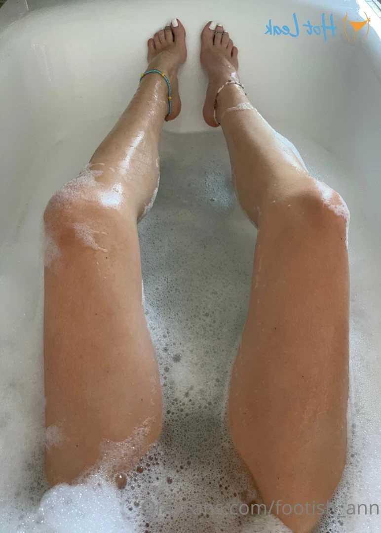 Anna Top 2.5% [ footish_ann ] Onlyfans leaked photo 12521704 on Hotleaks.tv