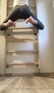 Anna Top 2.5% [ footish_ann ] Onlyfans leaked video 15215336 on Hotleaks.tv