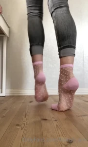 Anna Top 2.5% [ footish_ann ] Onlyfans leaked video 15215860 on Hotleaks.tv