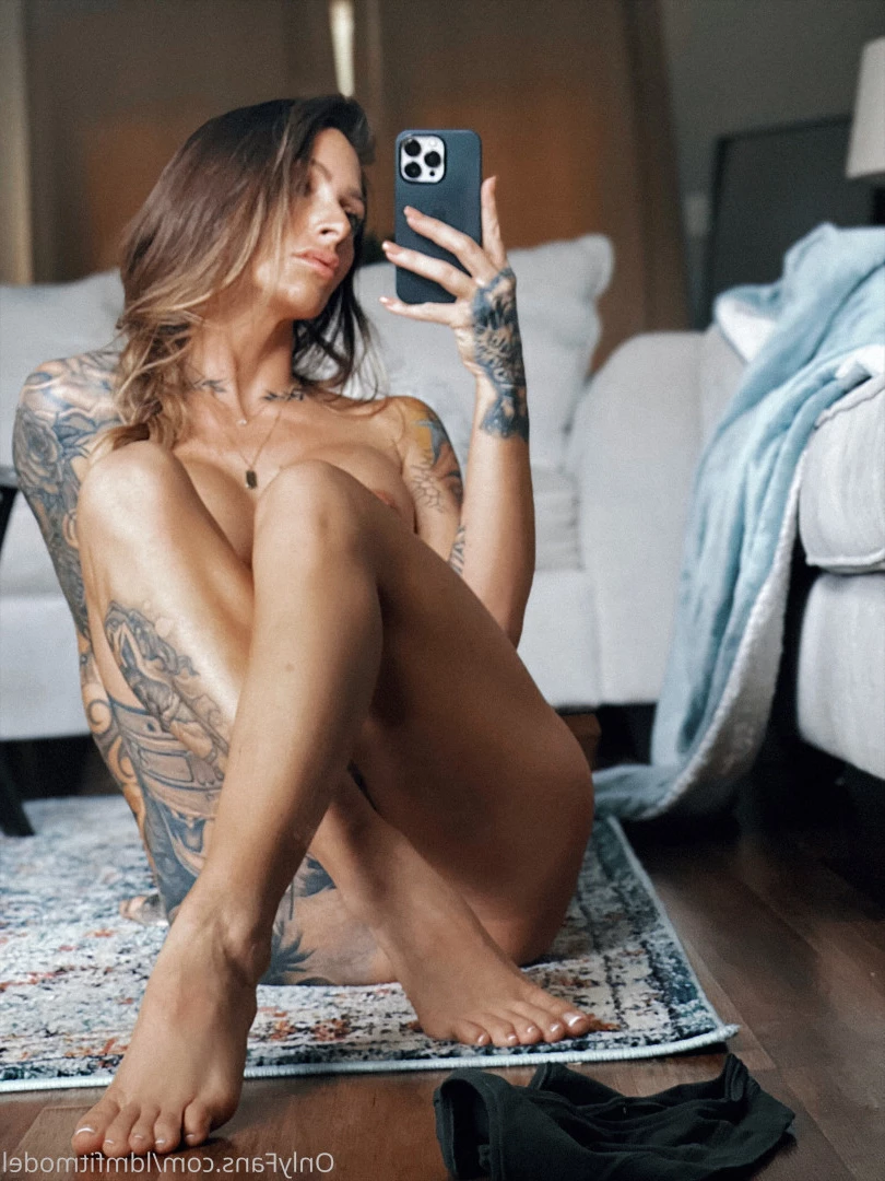 Lora 🖤 [ ldmfitmodel ] Onlyfans leaked photo 10311748 on Hotleaks.tv