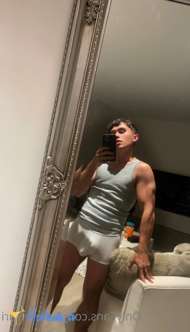 Liam Ferrari [ liamferrari ] Onlyfans leaked photo 2280841 on Hotleaks.tv