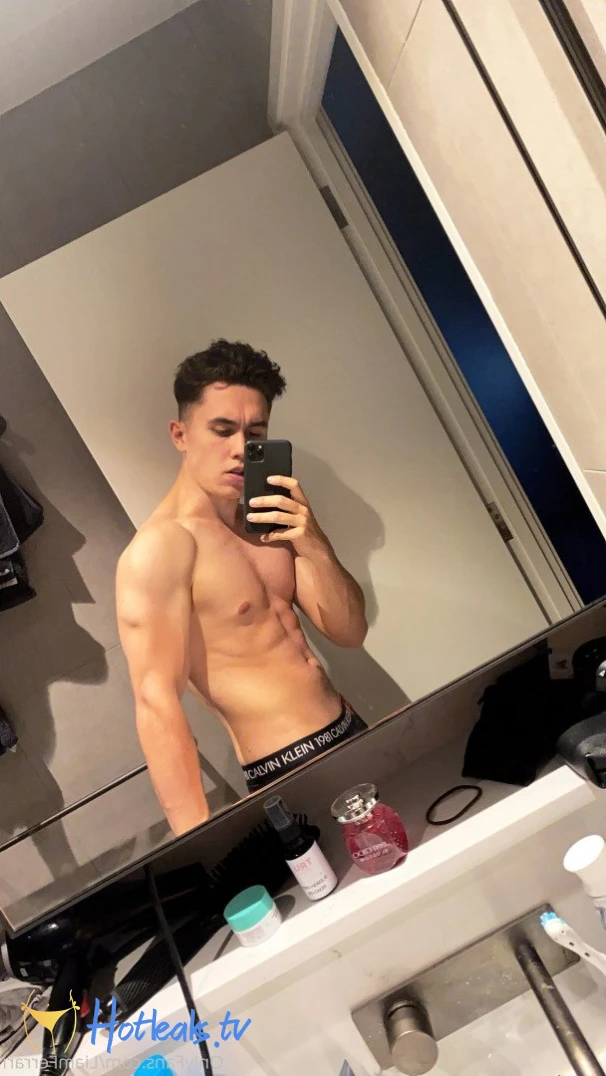 Liam Ferrari [ liamferrari ] Onlyfans leaked photo 4252496 on Hotleaks.tv