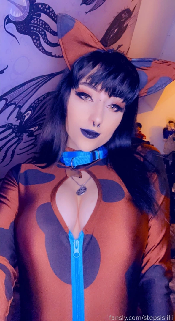 Step Sis Lilli | PROMOS [ stepsislilli ] Onlyfans leaked photo 18519826 on Hotleaks.tv