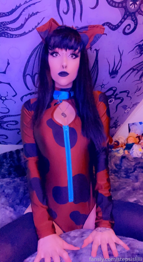 Step Sis Lilli | PROMOS [ stepsislilli ] Onlyfans leaked photo 18519837 on Hotleaks.tv