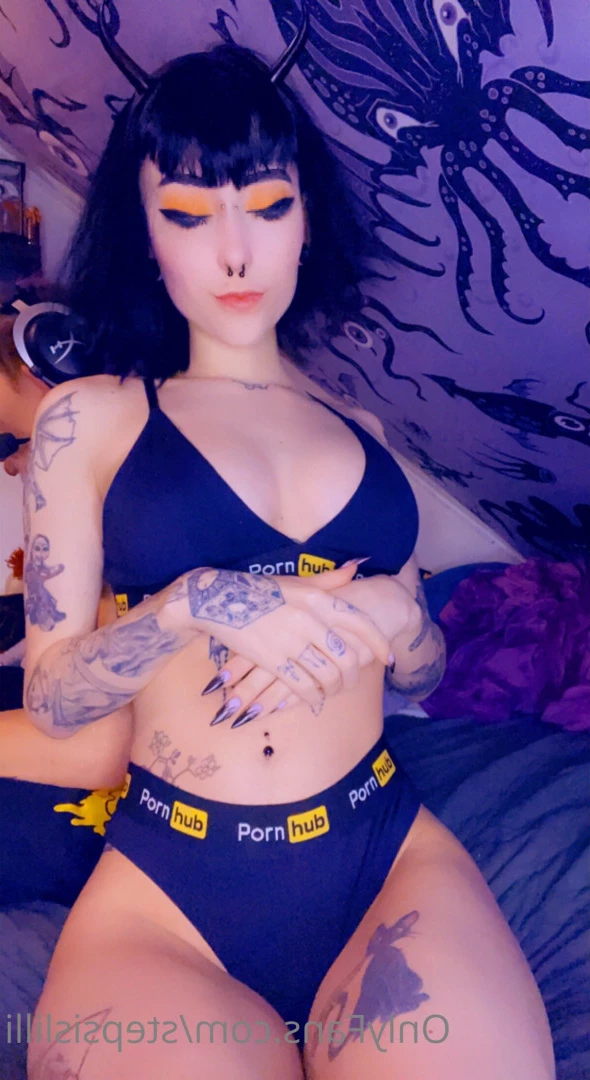 Step Sis Lilli | PROMOS [ stepsislilli ] Onlyfans leaked photo 6086330 on Hotleaks.tv