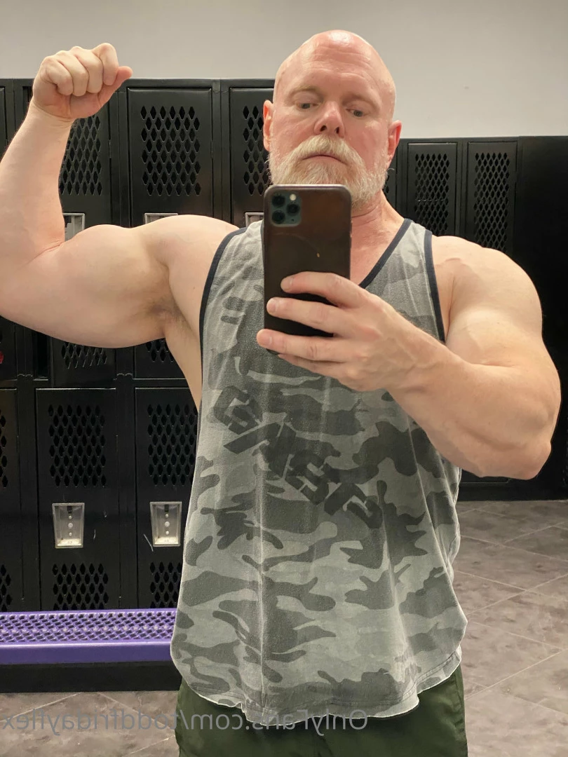 Todd [ toddfridayflex ] Onlyfans leaked photo 6169269 on Hotleaks.tv