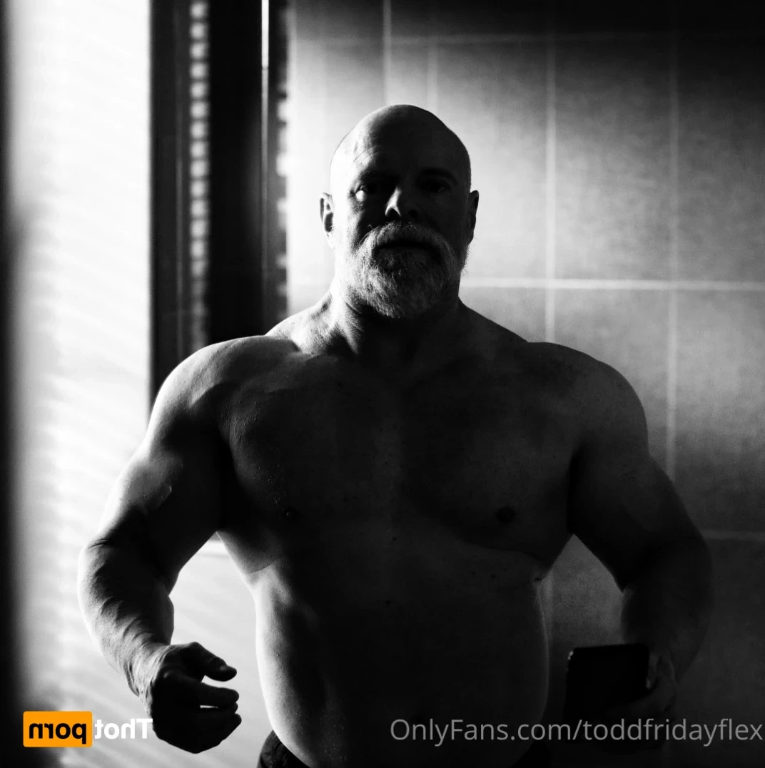 Todd [ toddfridayflex ] Onlyfans leaked photo 14841072 on Hotleaks.tv