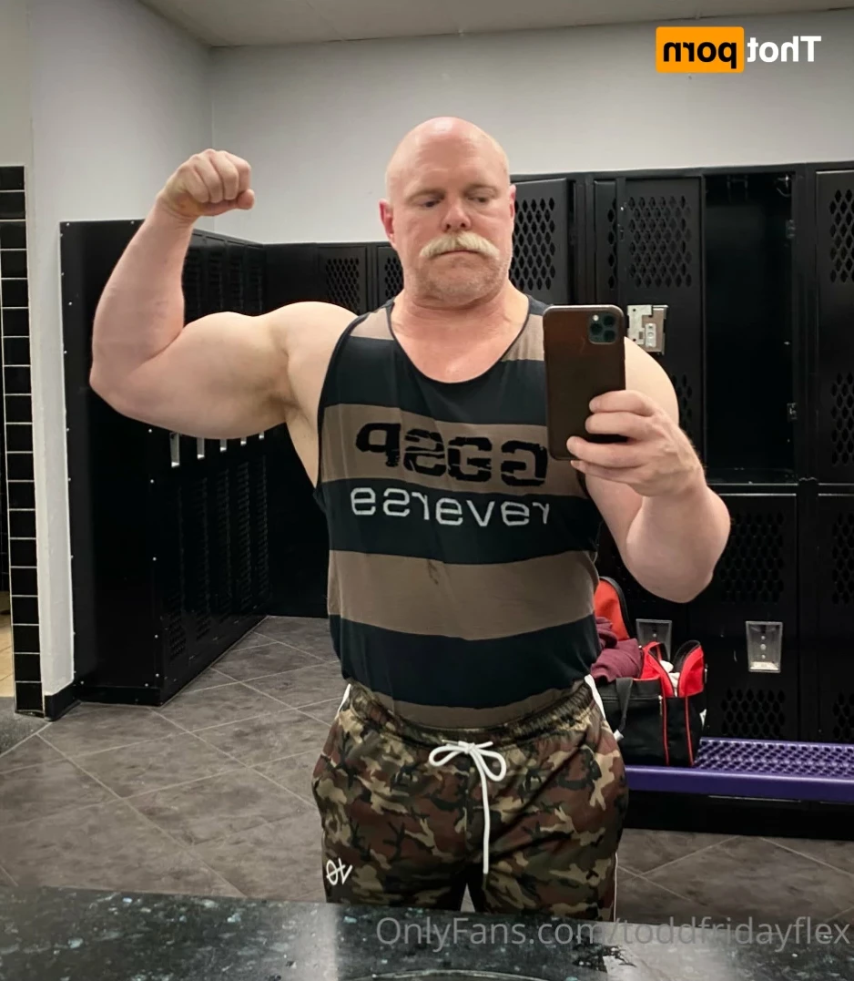 Todd [ toddfridayflex ] Onlyfans leaked photo 15478127 on Hotleaks.tv