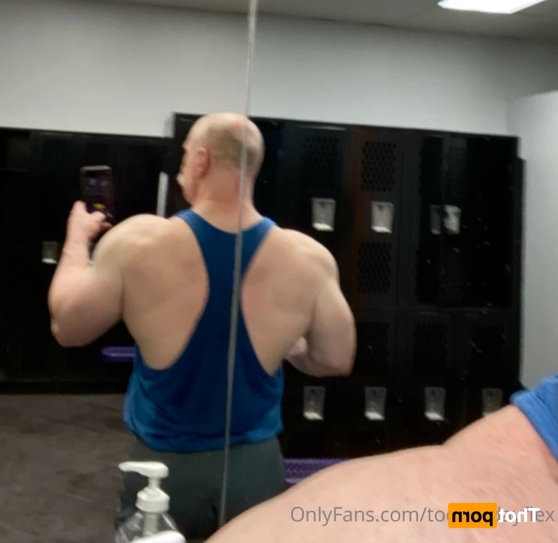 Todd [ toddfridayflex ] Onlyfans leaked photo 15478172 on Hotleaks.tv