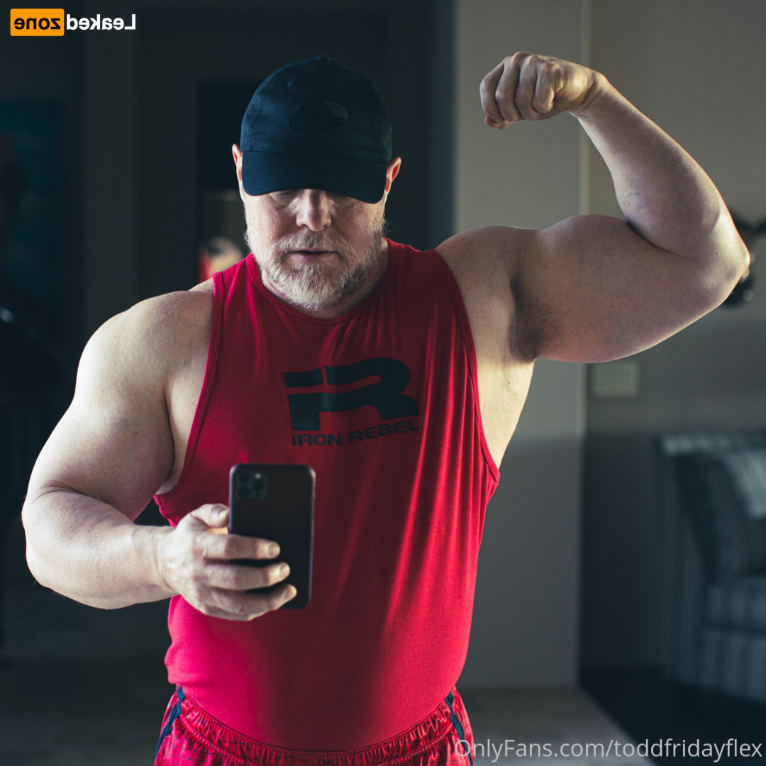 Todd [ toddfridayflex ] Onlyfans leaked photo 16615535 on Hotleaks.tv