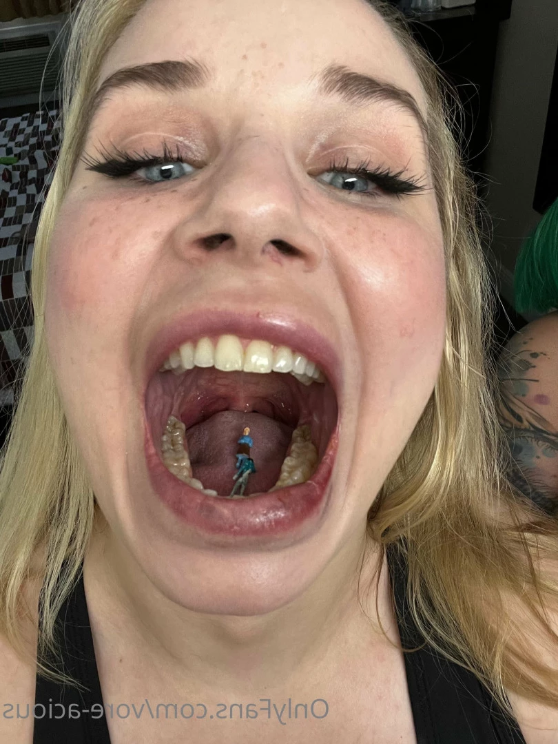 Vore-acious [ vore-acious-clips ] Onlyfans leaked photo 6085875 on Hotleaks.tv