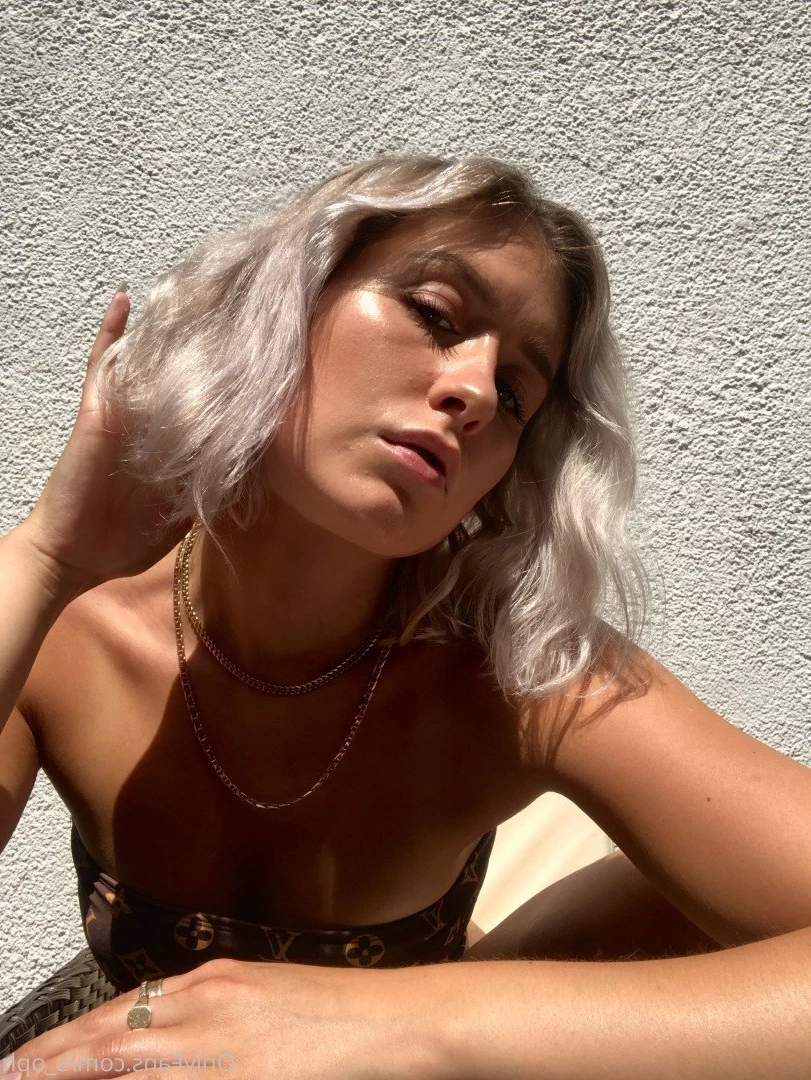 ZOE RHODE 🤍 YOUR DREAMGIRL 💫 [ zoerhode ] Onlyfans leaked photo 2274521 on Hotleaks.tv