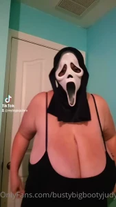 10894290