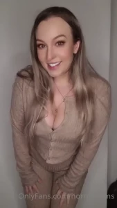 REAL MOM SEX TAPES ON FEED! [ hotmomlove ] Onlyfans leaked video 10670117 on Hotleaks.tv