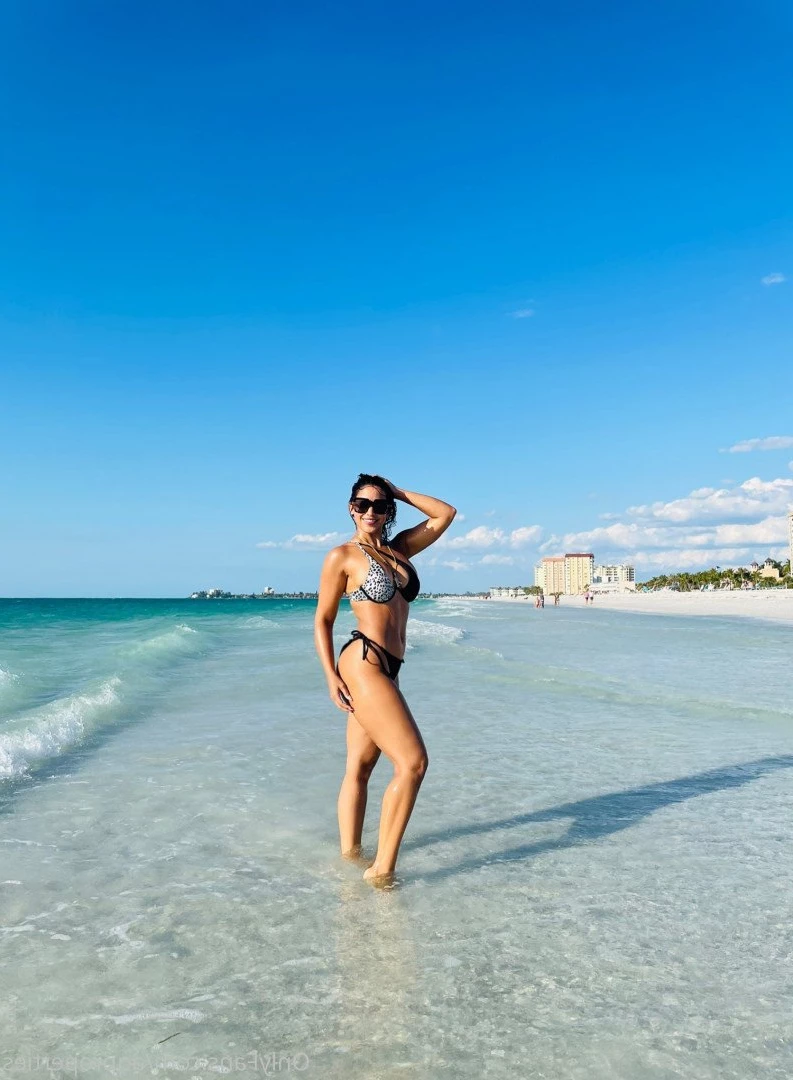 Abella Anderson [ abella_anderson ] Onlyfans leaked photo 4687329 on Hotleaks.tv