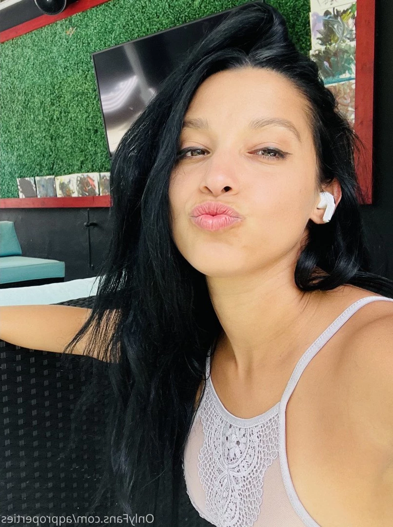 Abella Anderson [ abella_anderson ] Onlyfans leaked photo 4687564 on Hotleaks.tv