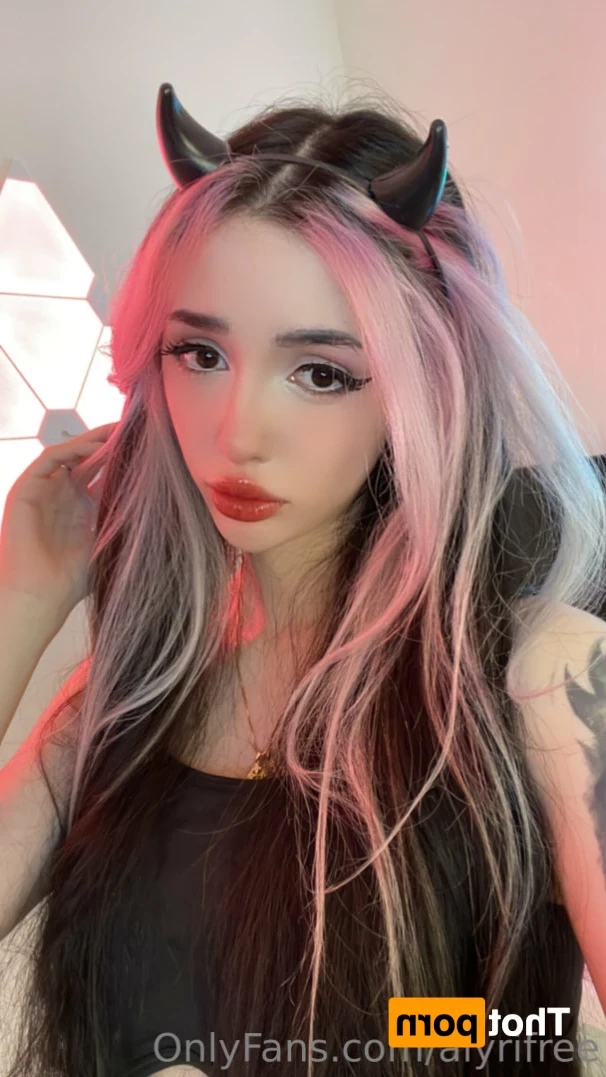 Alyri 😈 [ alyrifree ] Onlyfans leaked photo 12229258 on Hotleaks.tv